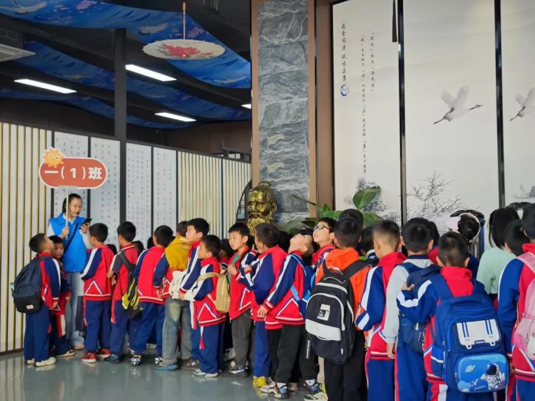 雙清區(qū)“愛心護(hù)航，助夢(mèng)成長”