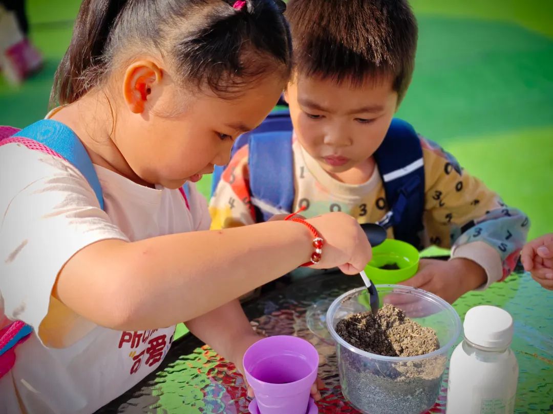 雙清區(qū)“愛心護(hù)航，助夢(mèng)成長”