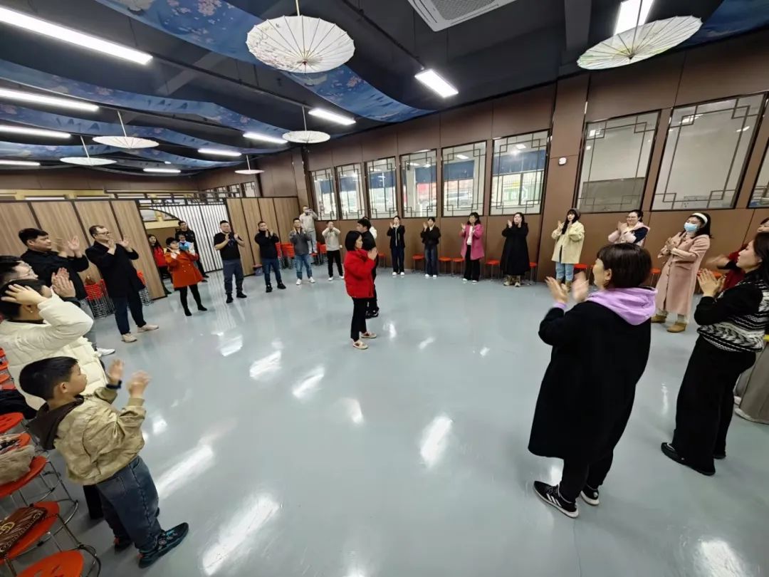 “財信人壽邵陽中支工會活動”在天香大健康產(chǎn)業(yè)園圓滿舉行